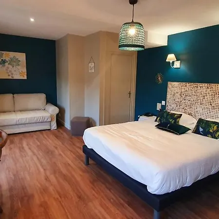 Logis Hotel-restaurant Le Relais Hotel 3*