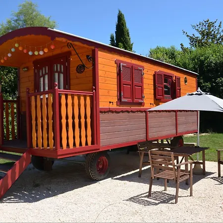 Logis Le Relais Hauterives