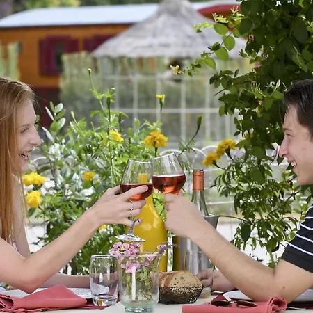 Hotel Logis Le Relais Hauterives