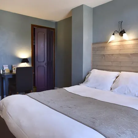 Logis Le Relais Hotel Hauterives