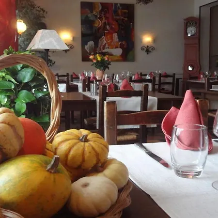 Logis Hôtel-restaurant Le Relais 3*